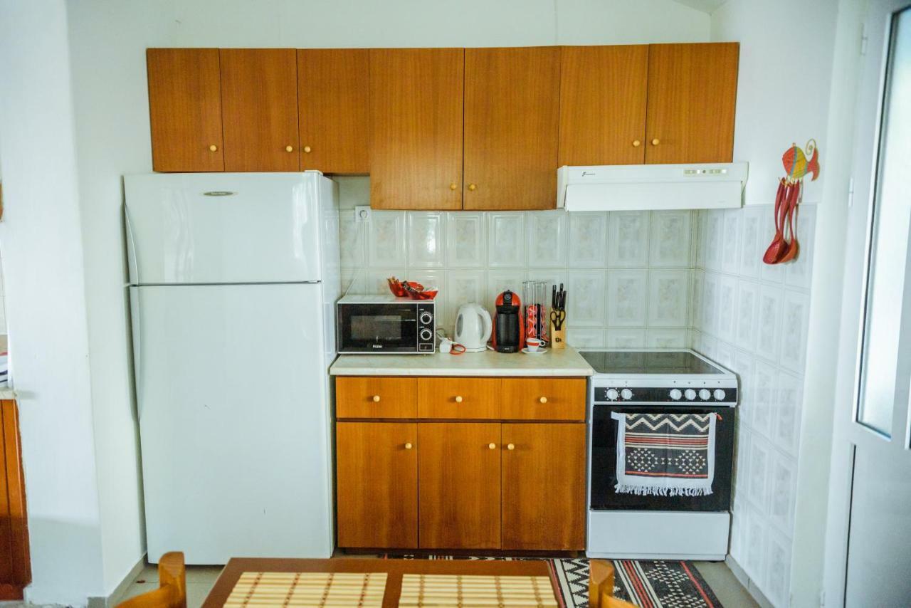 Akadimia Luxury Apartment Мітіліні Екстер'єр фото